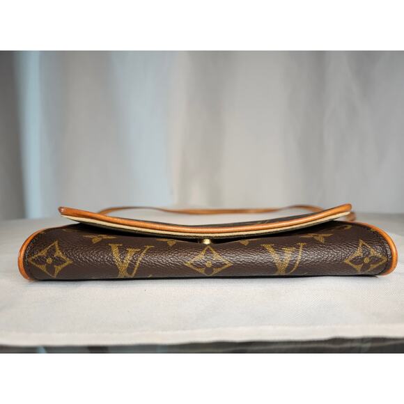Louis Vuitton Monogram Twin Pochette PM Crossbody Bag Vintage Y2K - Picture 3 of 16